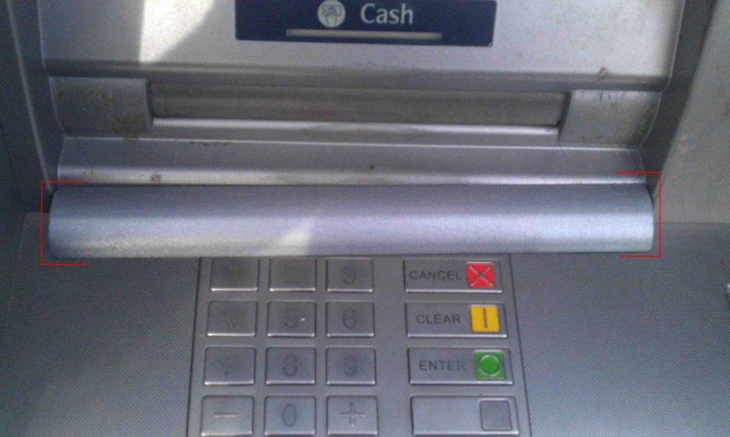 Fake ATM Cash Trap - Unsafe ATM. Look for Unsafe ATMs and a ATM Skimmer When You Visit Bali.